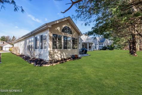 9 Evergreen Springs Drive Lakewood NJ 08701
