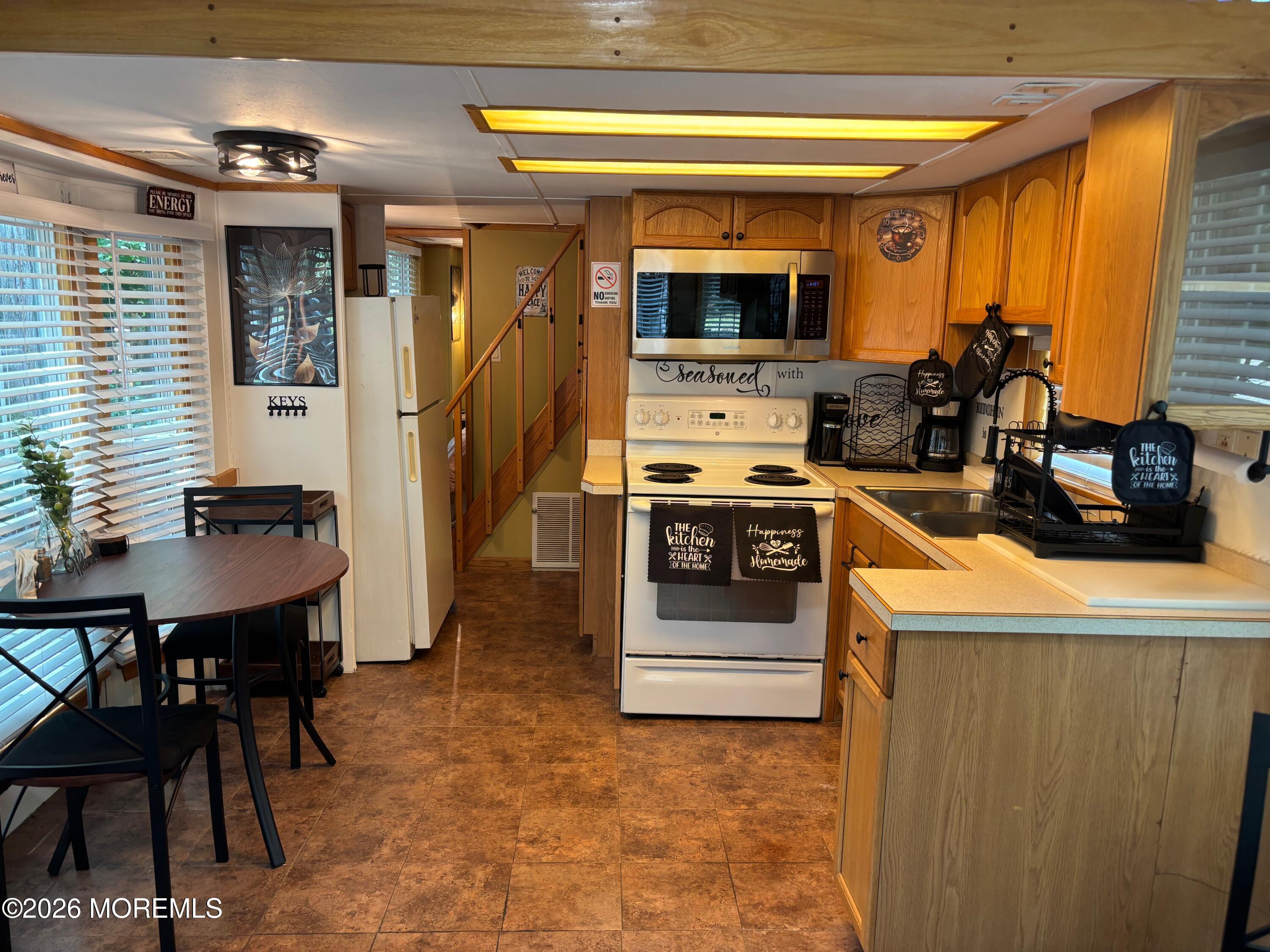 724 Monmouth Road Cream Ridge NJ 08514