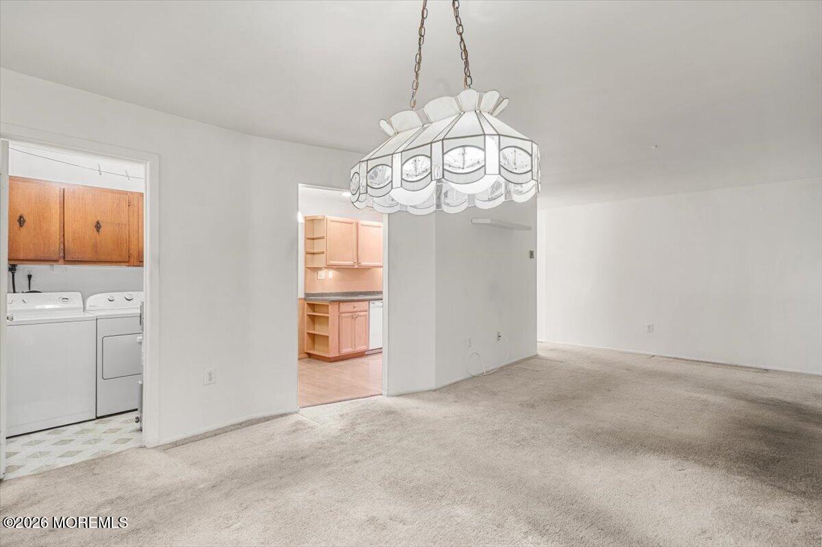 63 Overlook Way Manalapan NJ 07726