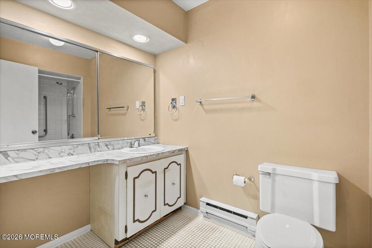63 Overlook Way Manalapan NJ 07726