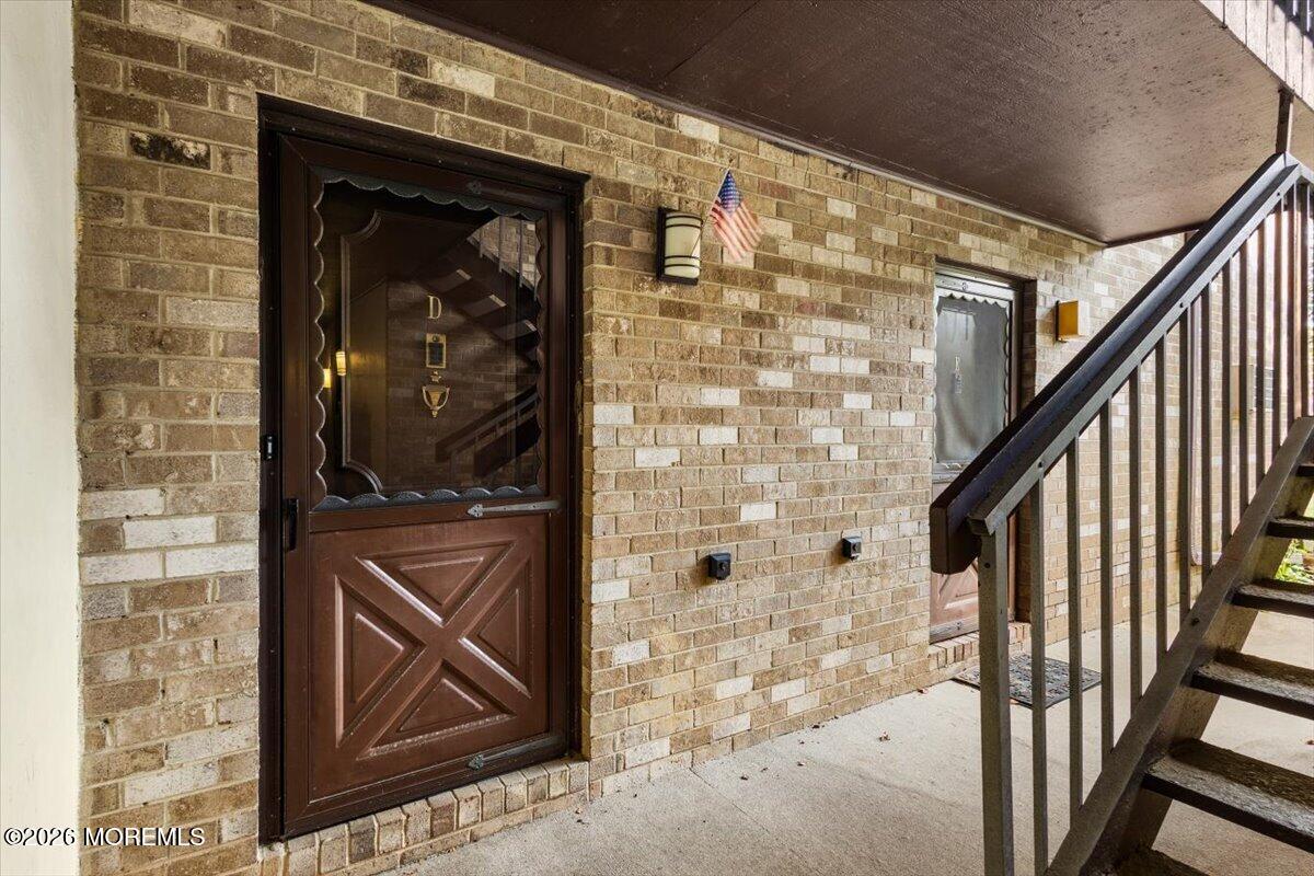 63 Overlook Way Manalapan NJ 07726