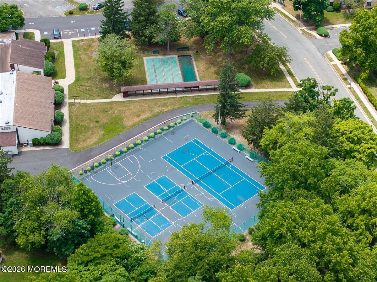 63 Overlook Way Manalapan NJ 07726