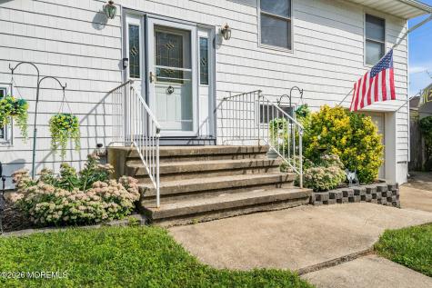 131 Manhattan Street Jackson NJ 08527