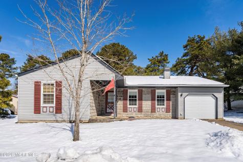 14 Medford Road Whiting NJ 08759