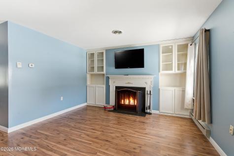 14 Medford Road Whiting NJ 08759