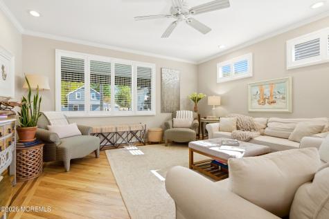 26 Tower Hill Avenue Red Bank NJ 07701