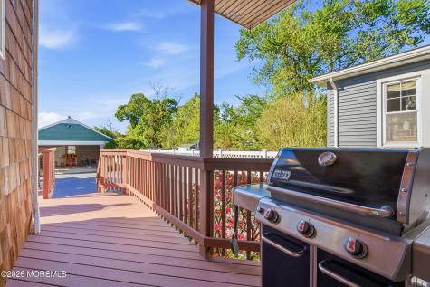 26 Tower Hill Avenue Red Bank NJ 07701