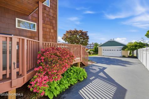 26 Tower Hill Avenue Red Bank NJ 07701