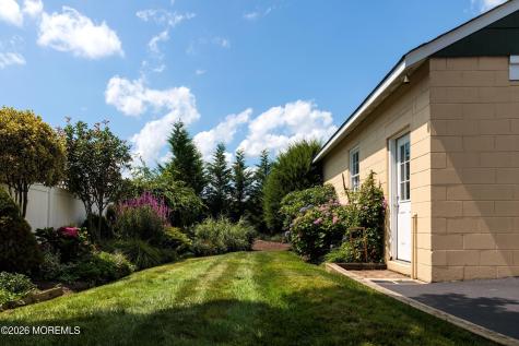 26 Tower Hill Avenue Red Bank NJ 07701