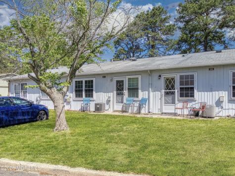 11C Cambridge Circle Manchester NJ 08759