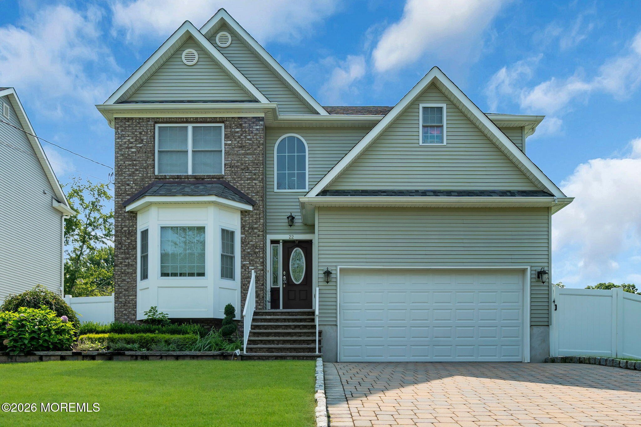 Morganville NJ, 22 Wicker Place