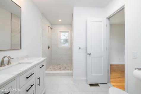 1 Gary Drive Middletown NJ 07748