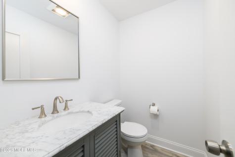 1 Gary Drive Middletown NJ 07748
