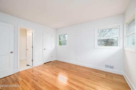 1 Gary Drive Middletown NJ 07748