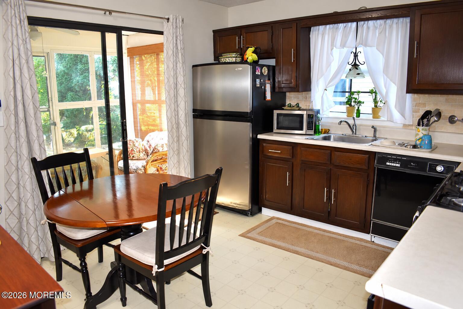 223 Lexington Drive Little Egg Harbor NJ 08087