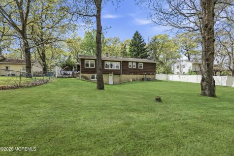 319 Miller Road Lakewood NJ 08701