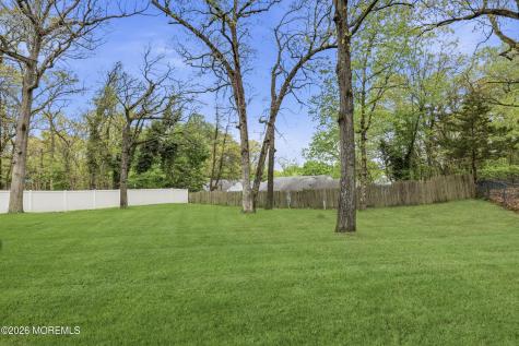 319 Miller Road Lakewood NJ 08701