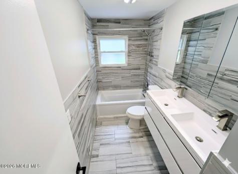 5 Albany Avenue Jackson NJ 08527