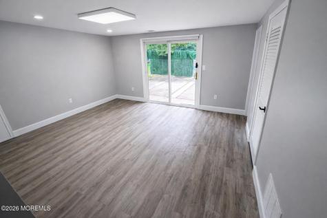 5 Albany Avenue Jackson NJ 08527
