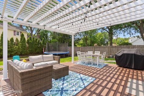 78 Obre Place Shrewsbury Boro NJ 07702