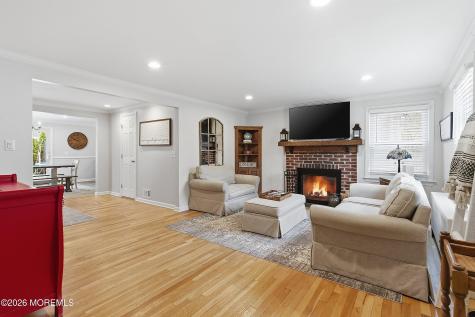 78 Obre Place Shrewsbury Boro NJ 07702