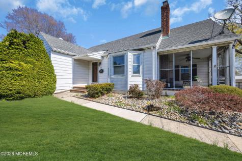 23 Spring Street Freehold NJ 07728