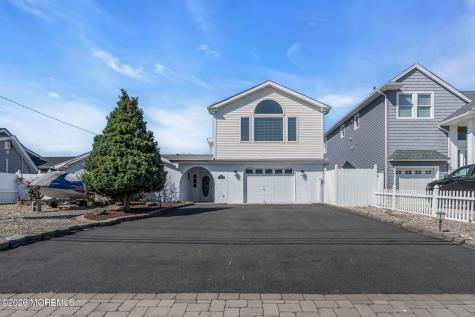 1838 Skiff Court Toms River NJ 08753