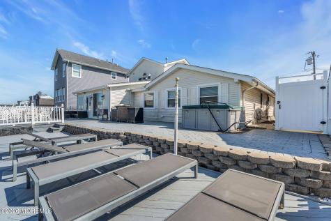 1838 Skiff Court Toms River NJ 08753