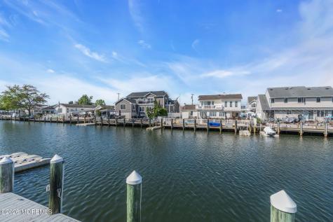 1838 Skiff Court Toms River NJ 08753
