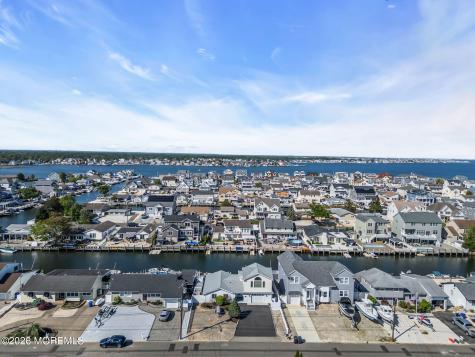 1838 Skiff Court Toms River NJ 08753