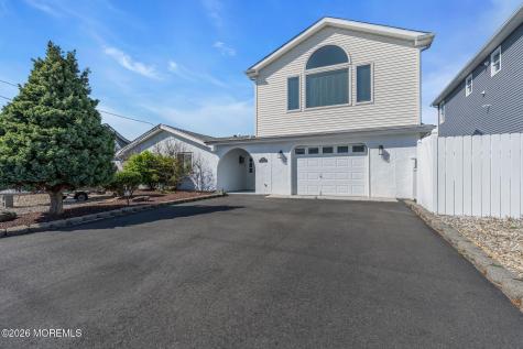1838 Skiff Court Toms River NJ 08753