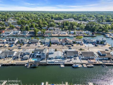 1838 Skiff Court Toms River NJ 08753