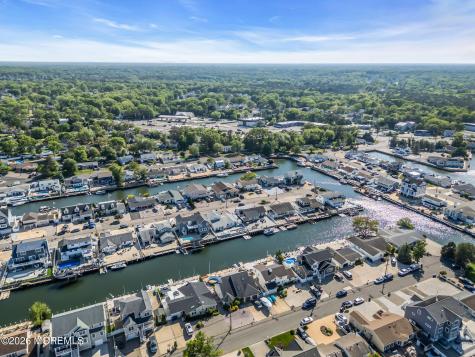 1838 Skiff Court Toms River NJ 08753