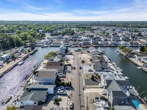 1838 Skiff Court Toms River NJ 08753