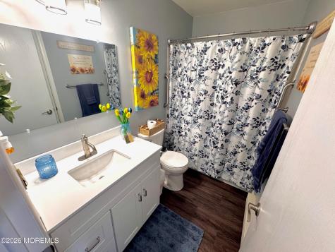 28 Dogwood Road Manahawkin NJ 08050