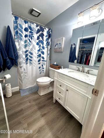 28 Dogwood Road Manahawkin NJ 08050