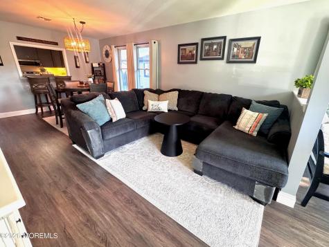 28 Dogwood Road Manahawkin NJ 08050