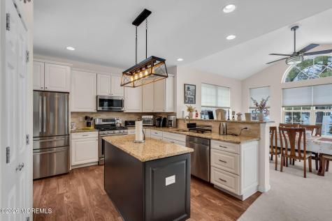 81 N Locust Avenue Marlton NJ 08053