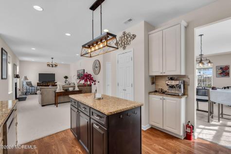 81 N Locust Avenue Marlton NJ 08053