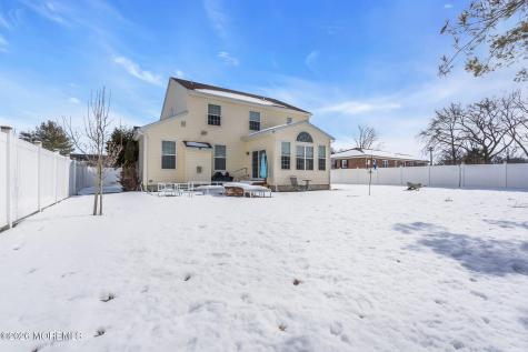 81 N Locust Avenue Marlton NJ 08053