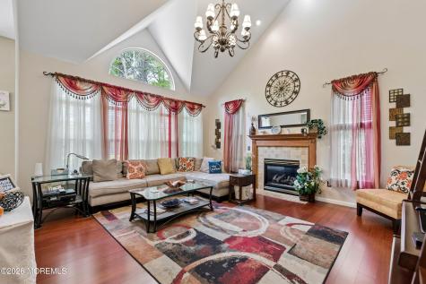 10 Dori Lane Barnegat NJ 08005