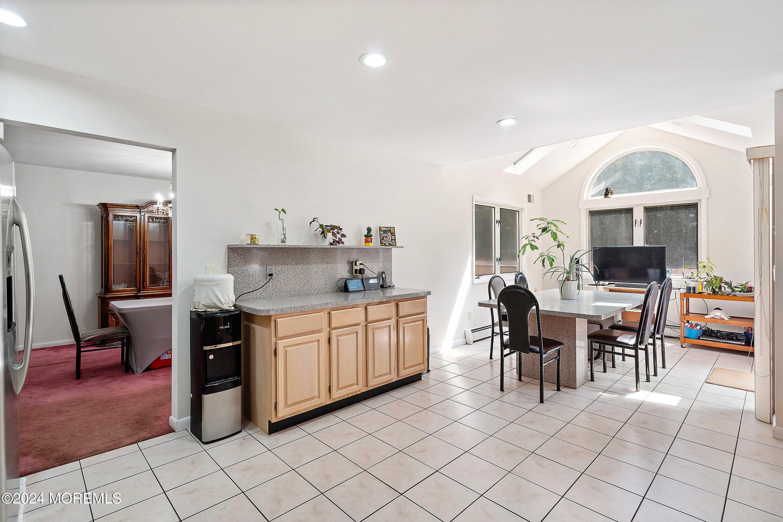 2 Tall Oaks Court Farmingdale NJ 07727