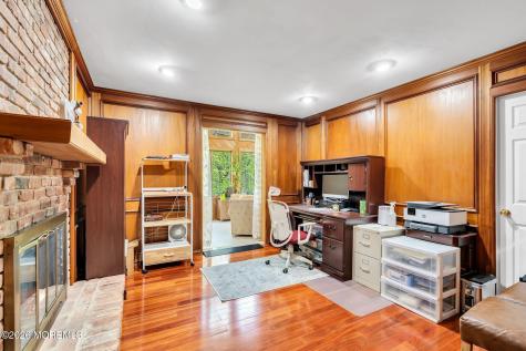 30 Mount Drive Holmdel NJ 07733