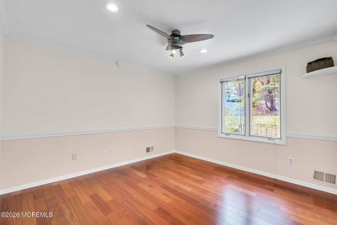 30 Mount Drive Holmdel NJ 07733