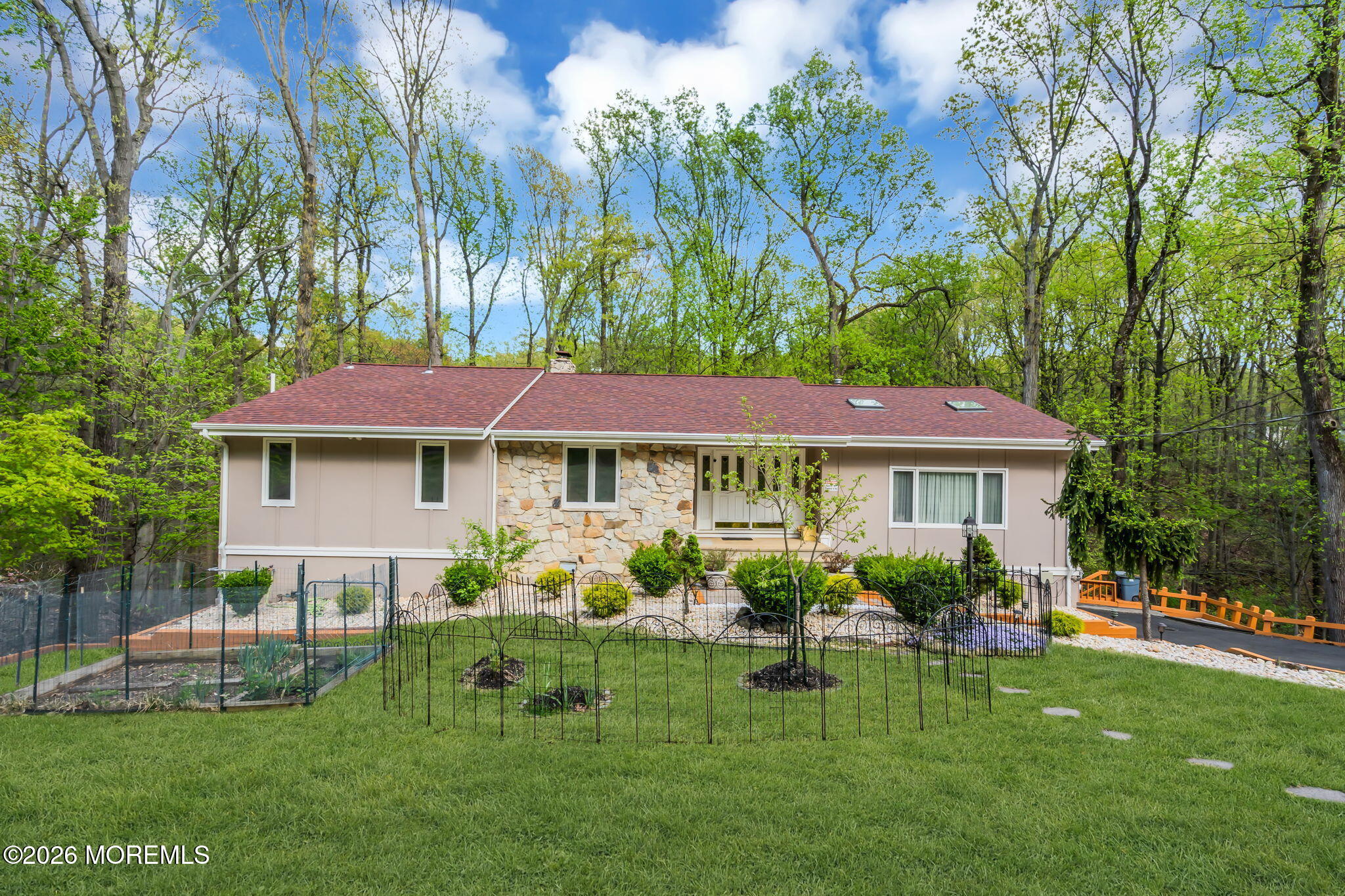 30 Mount Drive Holmdel NJ 07733