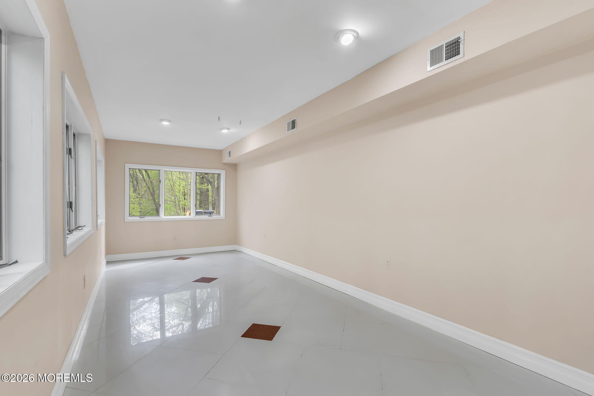 30 Mount Drive Holmdel NJ 07733