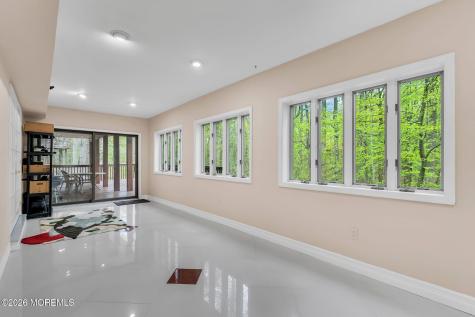 30 Mount Drive Holmdel NJ 07733