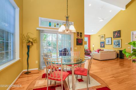 7 Cog Hill Court Jackson NJ 08527