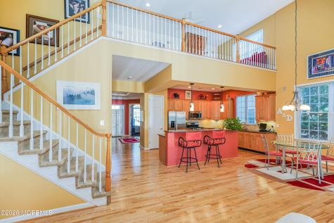7 Cog Hill Court Jackson NJ 08527
