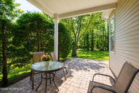7 Cog Hill Court Jackson NJ 08527